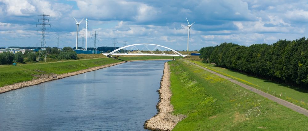 Twentekanaal: zonder water houdt alles op 22 Acutec